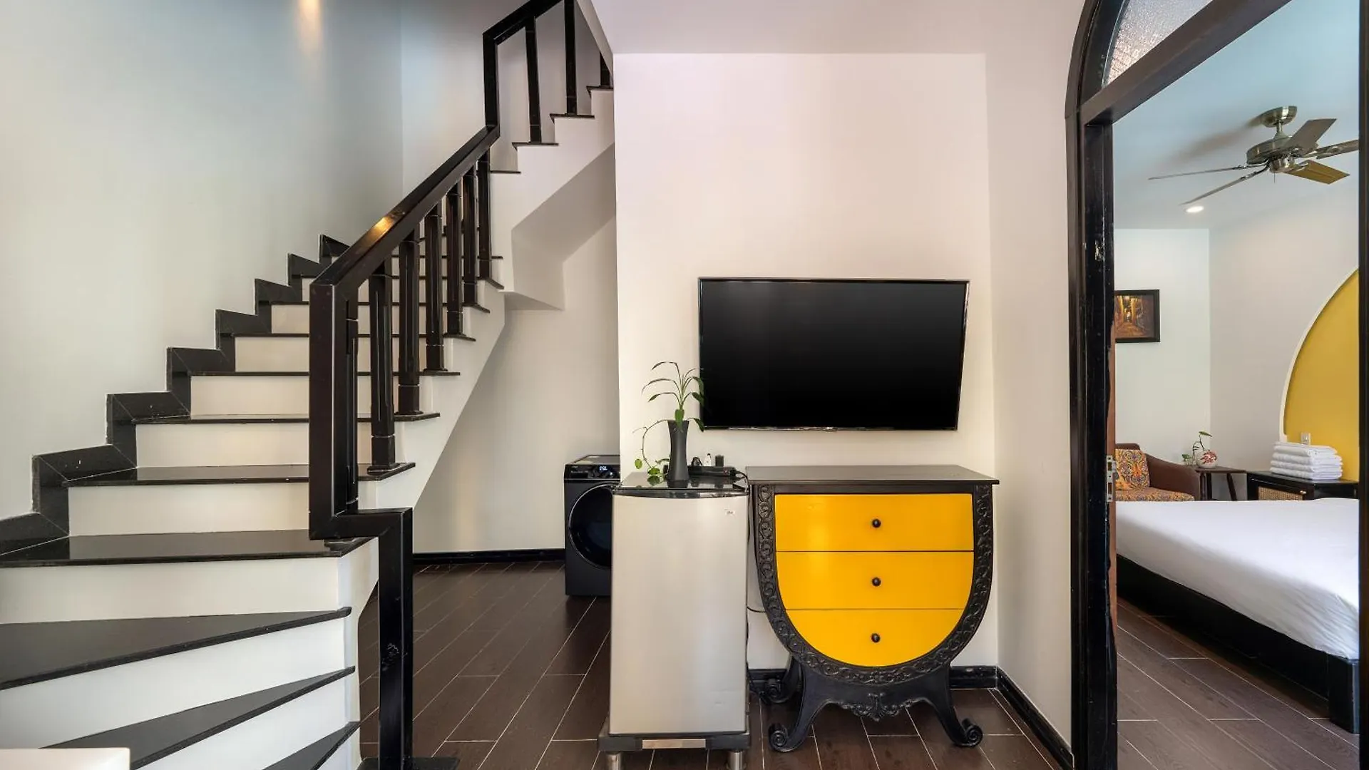 Hoi An Heritage Rosie Villa - 2 Bedrooms With Private Pool And Authentic Hoi An Decor 0*,  베트남